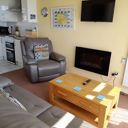 'Sunnyside' Chalet, Walk To The Beach & Close To Norfolk Broads - Pet Friendly! Great Yarmouth Exterior foto
